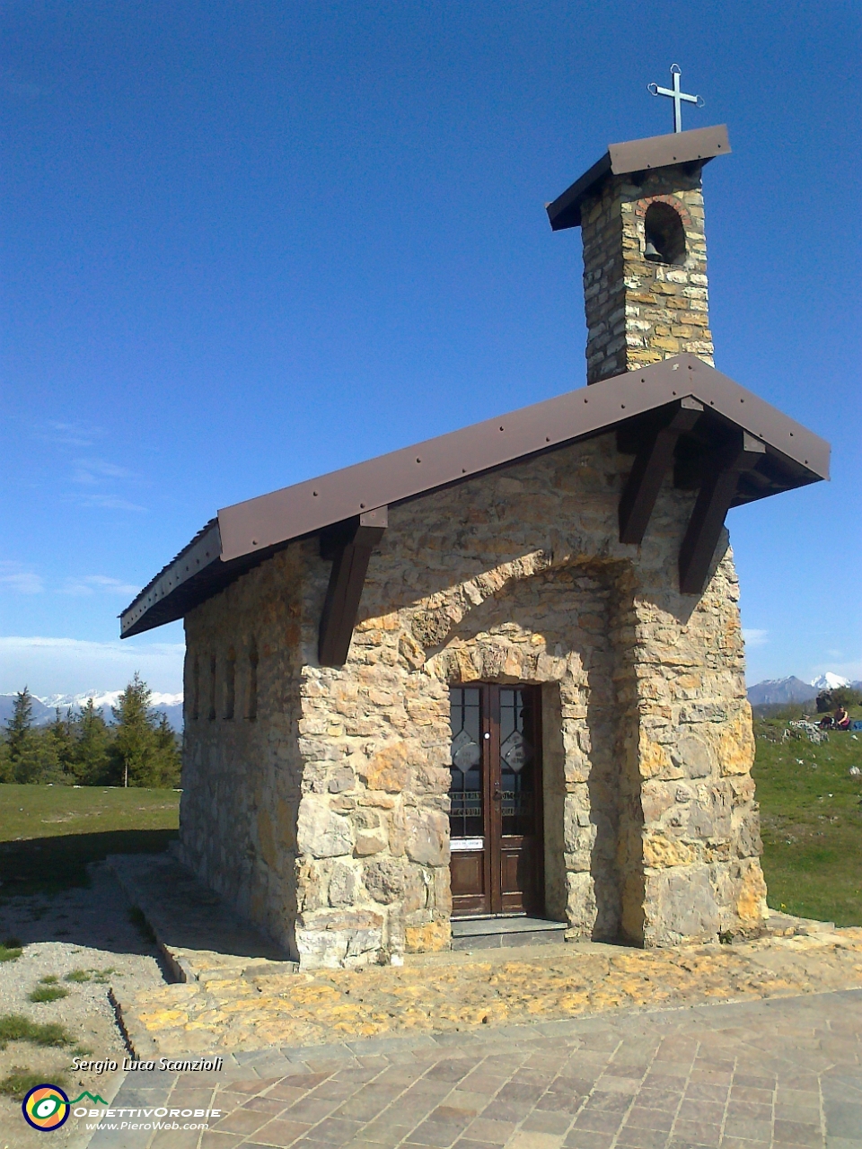 32 Chiesetta degli alpini.jpg